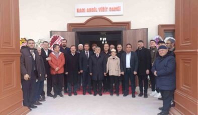 Eskişehir’de Hacı Abdil Yiğit Camii dualarla hizmete açıldı