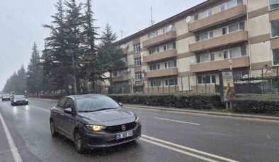 Eskişehir’e kar geri döndü