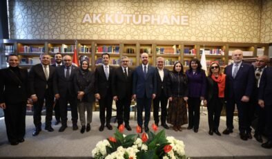 Bilal Erdoğan: Gençlerin Cumhurbaşkanımızı tanıması ve örnek alması önemli