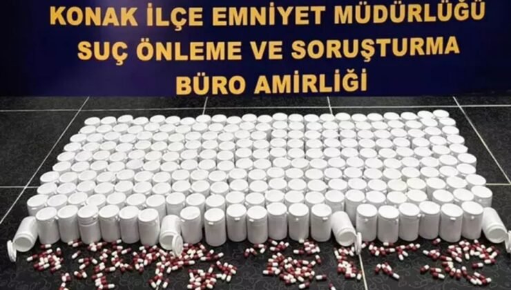 İzmir’de dev uyuşturucu operasyonu: 450 bin hap ele geçirdi