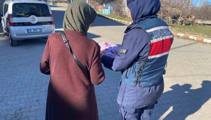 Jandarmanın kadına şiddetle mücadele etkinlikleri sürüyor