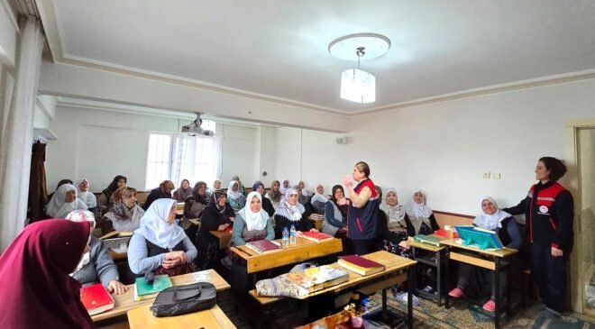 Kadın çiftçilere yönelik eğitimler sürüyor