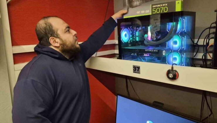 Küresel çip kıtlığı internet kafeleri olumsuz etkiledi