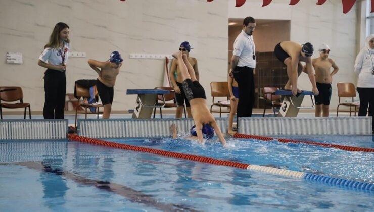 Kütahya’da küçükler yüzme il birinciliği heyecanı