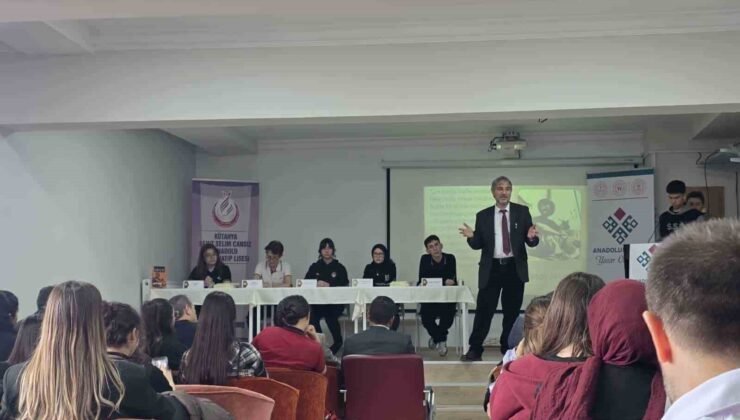 Kütahya’da Sait Faik Abasıyanık il paneli yapıldı