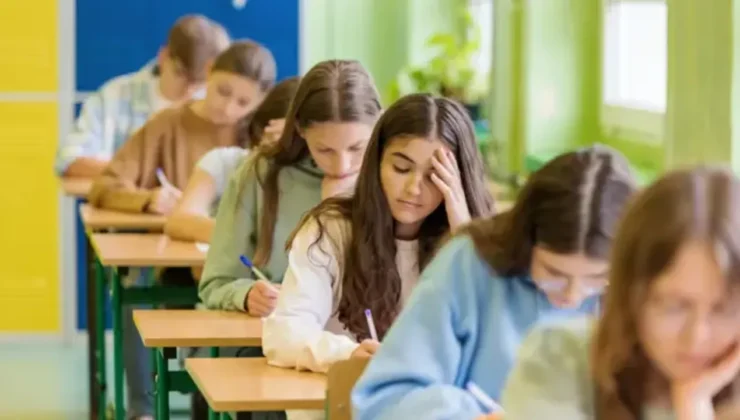 Depremin üçüncü yılında Adıyaman ve Gaziantep’te okullara bir gün ara verildi