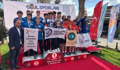 Oryantiring Şampiyonası’nda Eskişehir’e Türkiye 2’nciliği