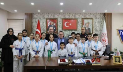 Osmanelispor Karate Takımı’ndan Türkiye Ligi Finali’nde büyük başarı