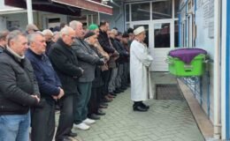 Otobüs kazasında ölen kadın son yolculuğuna uğurlandı