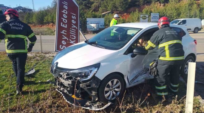 Pelitözü kavşağında trafik kazası; 3 yaralı
