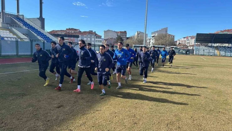 Söğütspor zorlu maçın hazırlıklarını tamamladı