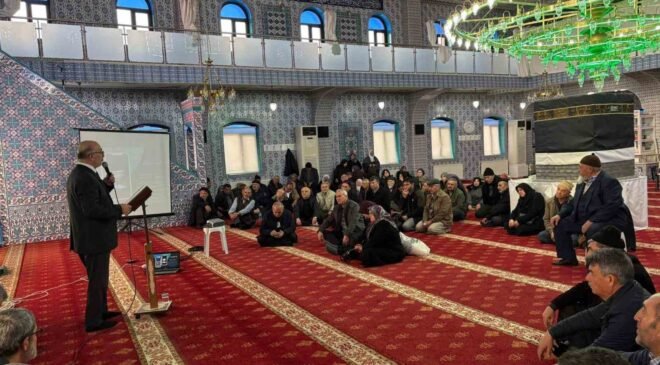 Umre yolcularına yönelik seminer