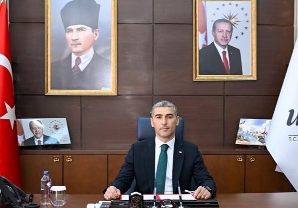 Uşak’ın yeni Valisi Serdar Kartal oldu