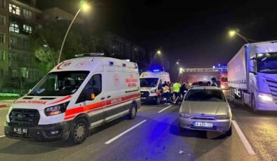 Uşak’ta 4 araçlı zincirleme kazada 6 kişi yaralandı