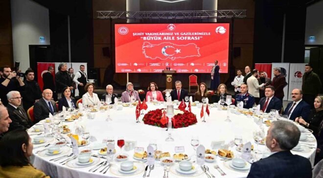 Vali Yılmaz, şehit yakınları ve gazilerle “Büyük Aile Sofrası”nda buluştu