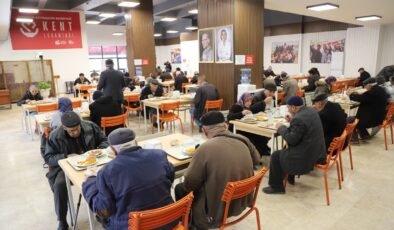 Eskişehir’de 18 Mart’ta Kent Lokantalarında Duygu Dolu Anlar