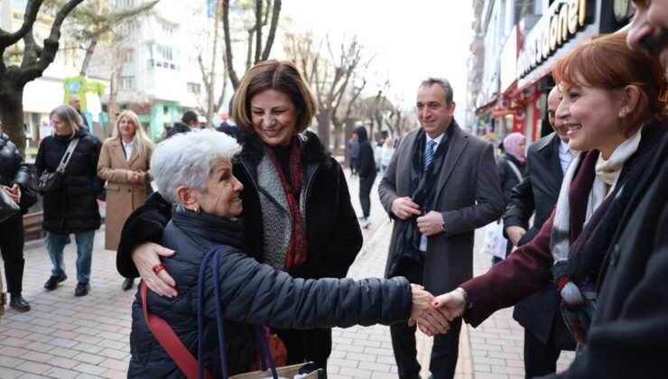 Başkan Ayşe Ünlüce Esnaf ve Vatandaşın Taleplerini Dinledi