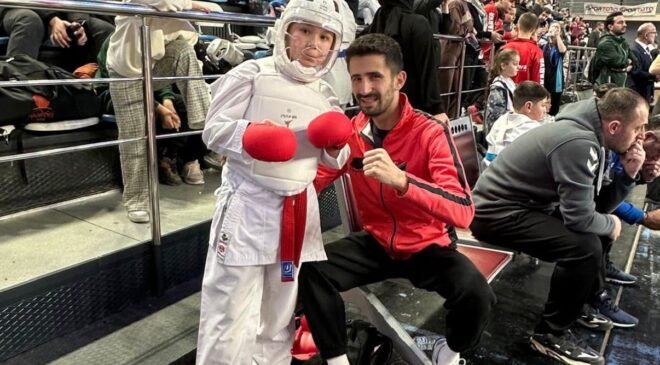 Afyonlu genç karateciler Türkiye arenasında parladı