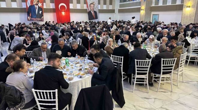AK Parti Genel Başkan Yardımcısı Tuncer: “CHP’ye baktığımızda Türkiye’nin büyümesini konuşan bir siyaset değil, Türkiye’nin başarılarını küçümseyen bir siyaset görüyoruz”