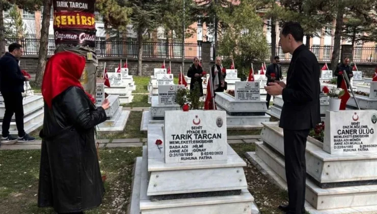 Eskişehir’de Anahtar Parti’den 18 Mart’ta Anlamlı Ziyaret