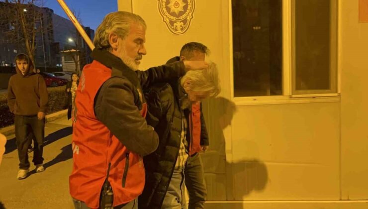 Atatürk’e hakaret eden şahıs tutuklandı