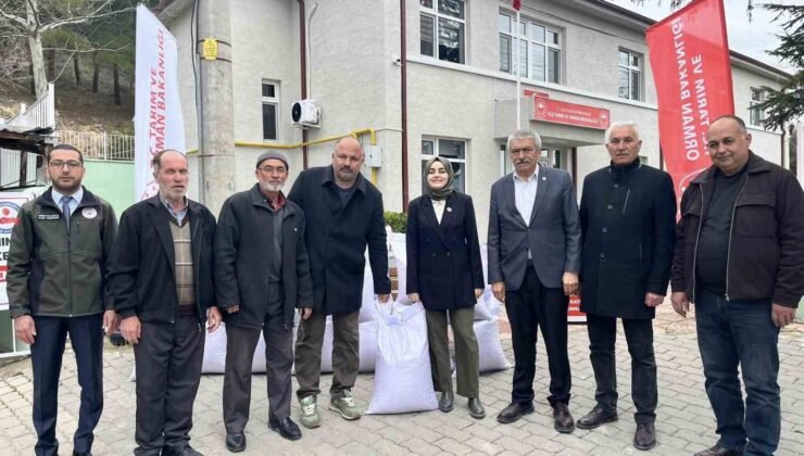 Bilecik’te 5 bin 150 kilogram nohut tohumu dağıtıldı