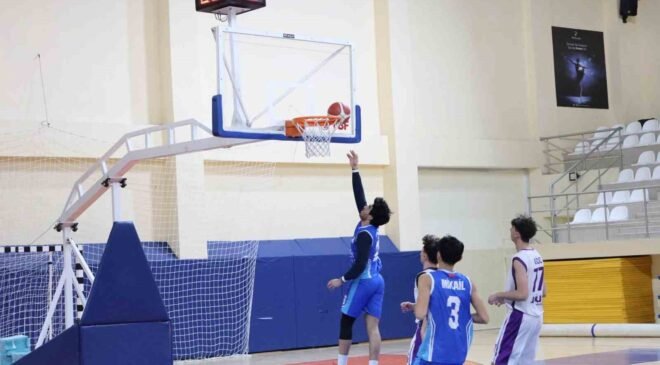 Bilecik’te okul sporları basketbol grup müsabakaları sürüyor