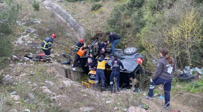 Bilecik’te otomobil takla attı: 2 yaralı