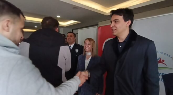 Bilecik’te protokol ve vatandaşlar aynı çatı altında buluştu