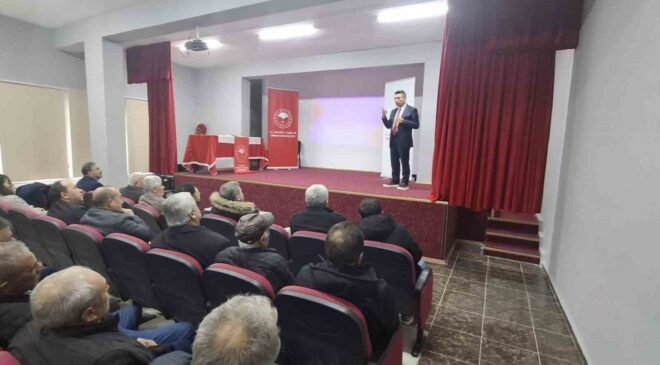 Bilecik’te üreticilere ‘Bitki koruma ürünleri’ ve ‘Gıda hijyeni’ eğitimi