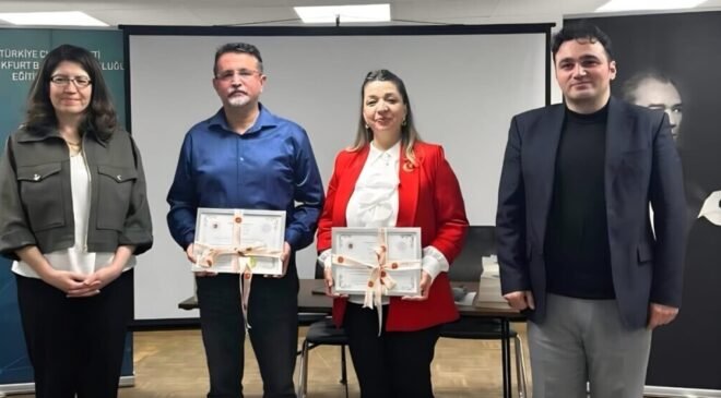 DPÜ’lü akademisyenler Frankfurt’ta Çanakkale ruhunu anlattı