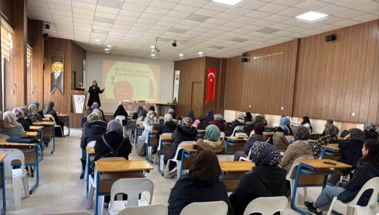 Emet’te “Bir Varoluş Meselesi Olarak Kadın Olmak” başlıklı konferans