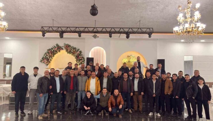 Eskişehir’deki Emirdağlı gençler iftarda buluştu