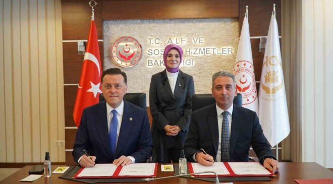 Eskişehir’e yeni kız çocuk yurdu yapılması için imzalar atıldı