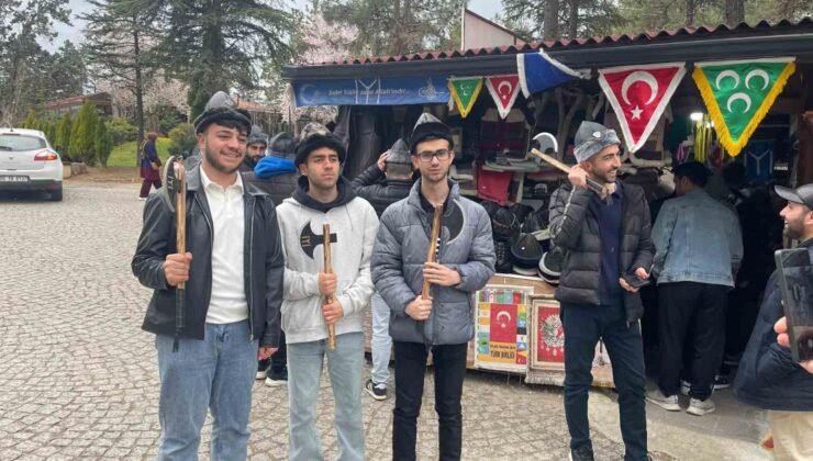 Eskişehirli öğrenciler tarihin köklerine yolculuk yaptı