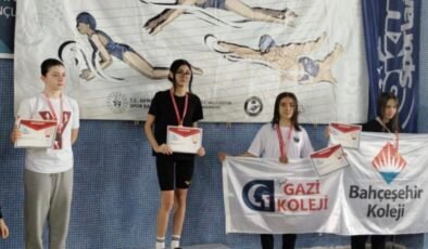 Eskişehirli yüzücüden önemli başarı