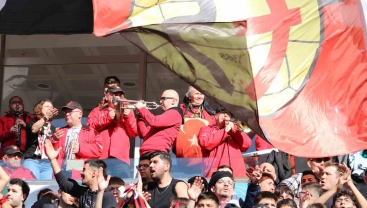 Eskişehirspor tribünlerinden, İspanya’ya selam