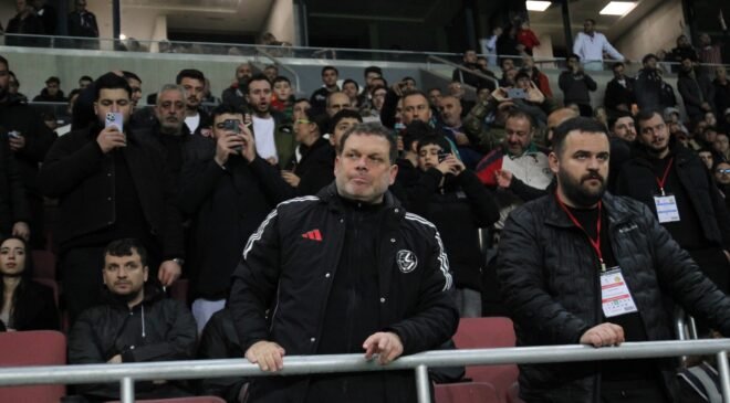 Eskişehirspor’un İzmir’deki Maç Sonrası Siyasilerden Ortak Tepki: Eskişehirspor Taraftarı Yalnız Değildir