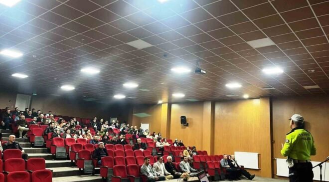 Hisarcık’ta idareci ve öğretmenlere “Genel Trafik Kuralları” eğitimi