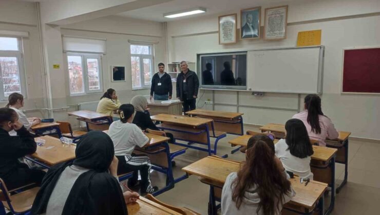 Hisarcık’ta Siyer-i Nebi bilgi yarışması