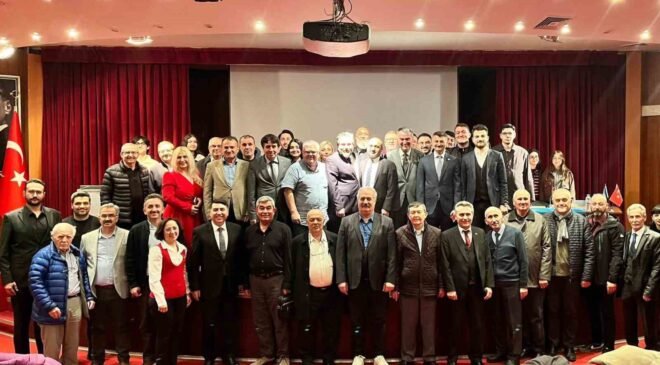 Hoca Ahmet Yesevi’nin ‘Türk Devlet Geleneği’ndeki Rolü’ adlı panel yoğun ilgi gördü