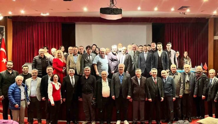 Hoca Ahmet Yesevi’nin ‘Türk Devlet Geleneği’ndeki Rolü’ adlı panel yoğun ilgi gördü