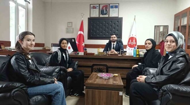 İmam Hatip öğrencileri haçlıklarını Gazze’ye bağışladı