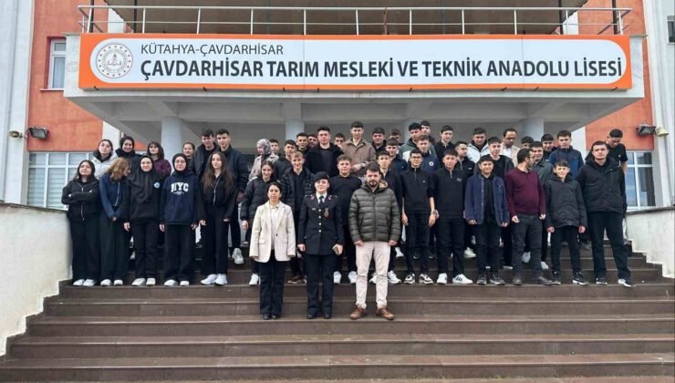 Jandarmadan öğrencilere tanıtım