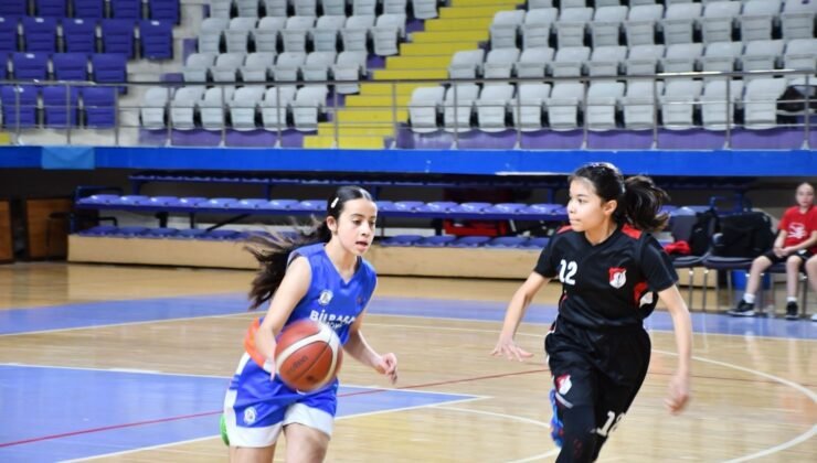 Küçükler basketbol grup müsabakaları başladı