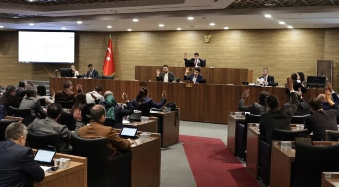 Kütahya Belediye Meclisi’nde 57 gündem maddesi görüşüldü, 4 madde reddedildi