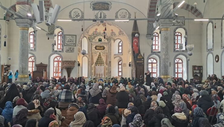 Kütahya’da bayanlara özel Kadir Gecesi programı