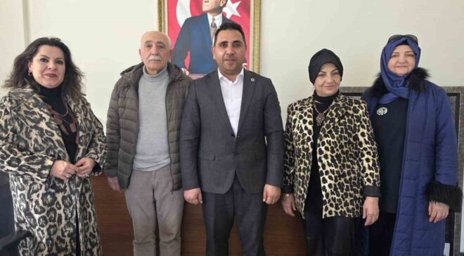 Kütahya’da sanatçılardan yeni Müdür Ali Yılmaz’a ziyaret