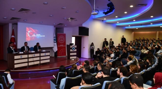 Öğrenciler İBAN dolandırıcılığı hakkında bilinçlendirildi