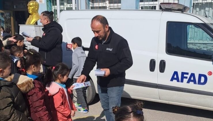 Öğrencilere afet farkındalık eğitimi verildi